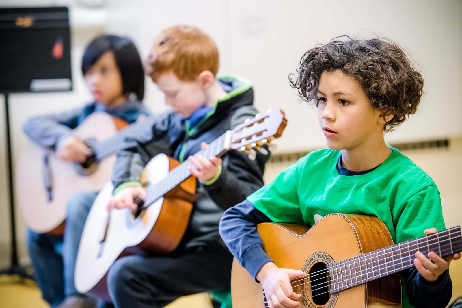 Çankaya Gitar Dersi - RAN Sanat öğrenci performansı